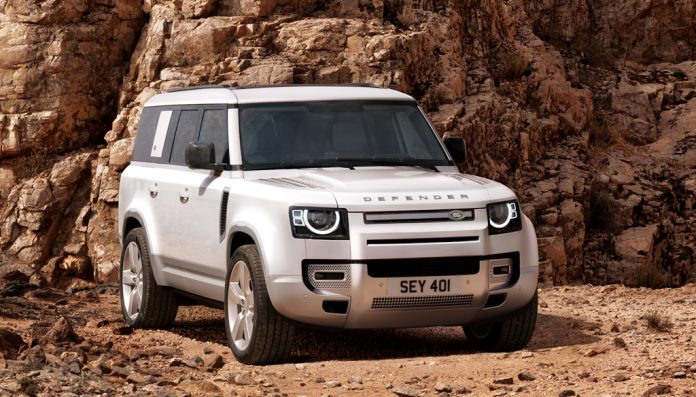 (11) LAND ROVER DEFENDER