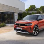 Opel Frontera: Διαθέσιμο από €22.900 – Υβριδικό ή αμιγώς ηλεκτρικό (εικόνες)