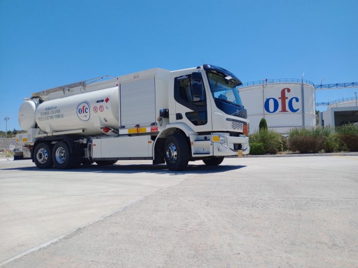 (02) Volvo FE DAA