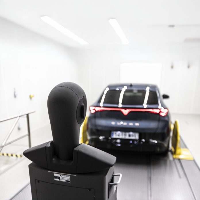 (06) Seat