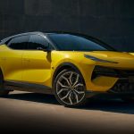 Lotus: Δεν κλείνει η κύρια μονάδα στην Αγγλία