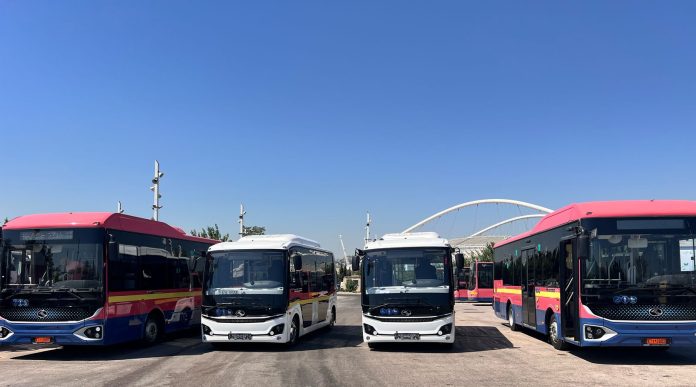 (18) Marousi buses