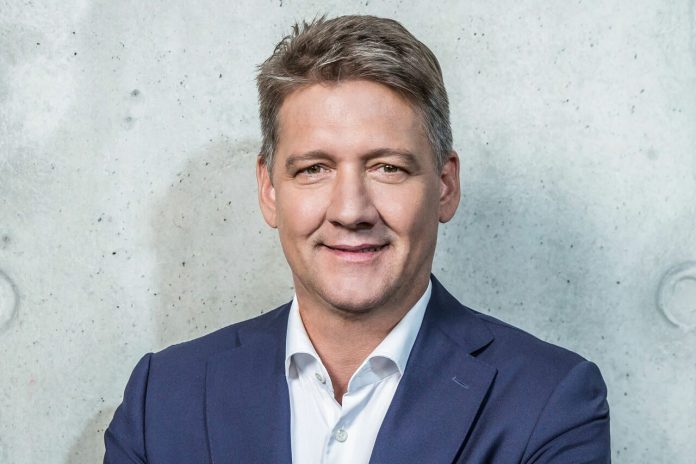 (05) Gernot Döllner