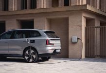 Volvo EX90: Φορτίζει ακόμη πιο γρήγορα – Νέες αναβαθμισμένες λειτουργίες