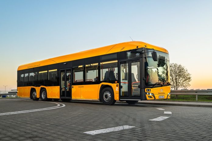 (30) Solaris_Urbino_15_LE_electric