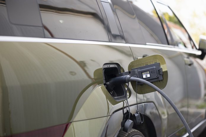 (09) PHEV