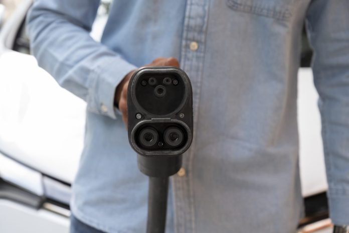 (13) EV charging cable