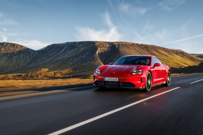 (16) Porsche