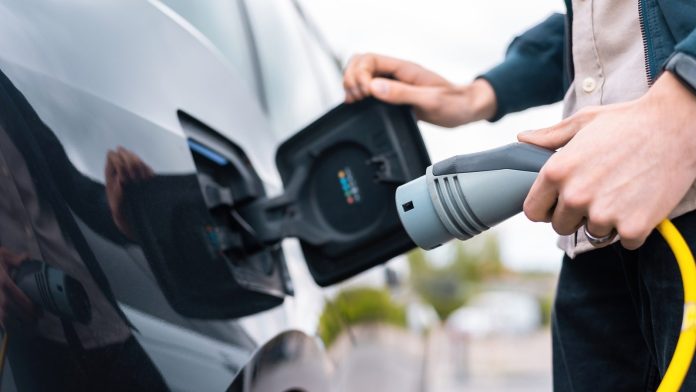 (18) EVS ACEA