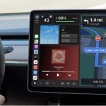 Tesla: Προς ενσωμάτωση του Apple CarPlay