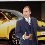 Στήβεν Σίρτης: Δεν περίμενα τόσο γρήγορα τέτοια ανάκαμψη – Νέα τοποθέτηση στην αγορά για Renault το 2025