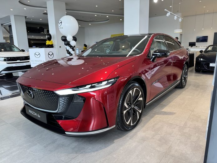 Mazda 6e
