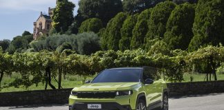 Νέο Jeep Compass: Με υψηλή τεχνολογία και μεγάλη γκάμα (εικόνες)