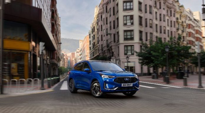 Το υβριδικό Ford Kuga με νέα, πιο ελκυστική τιμή