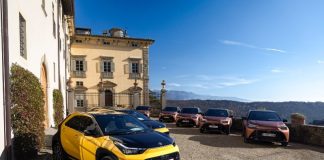 Νέο Toyota Aygo X Hybrid από 19.670 ευρώ – Αποστολή στη Φλωρεντία