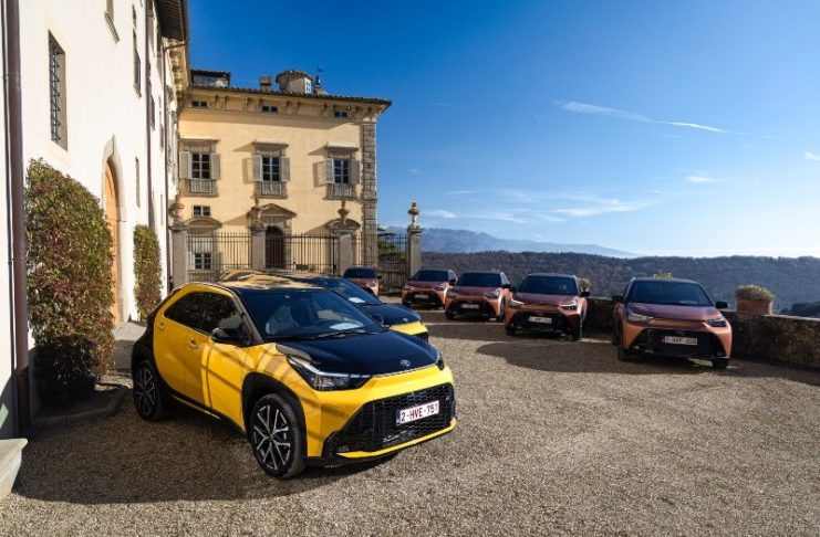 Νέο Toyota Aygo X Hybrid από 19.670 ευρώ – Αποστολή στη Φλωρεντία