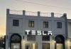 Η Tesla εγκαινιάζει νέο κατάστημα στην Κηφισιά και επεκτείνει το δίκτυο test drive