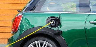 Οι Βρετανοί κατασκευαστές αντιμέτωποι με δασμούς 10% στις εξαγωγές προς την ΕΕ