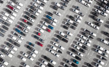 ΕΕ: Στο +1,8% οι ταξινομήσεις το 2025