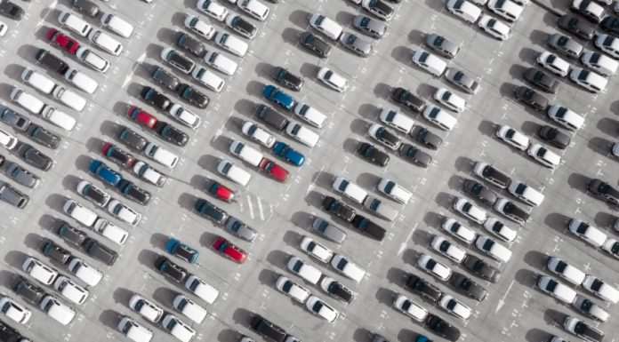 ΕΕ: Στο +1,8% οι ταξινομήσεις το 2025