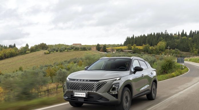 Το νέο Omoda 5 SHS-H στην Ελλάδα από 24.900€