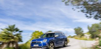 Το MINI Countryman E αποκτά αυτονομία 500 χλμ.