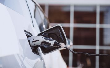 Εξοικονόμηση 246 δισ. ευρώ από τον εξηλεκτρισμό στόλων έως το 2030