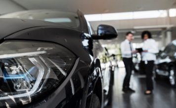 Ο πόλεμος τιμών στην Ευρώπη απειλεί τη στρατηγική των αυτοκινητοβιομηχανιών