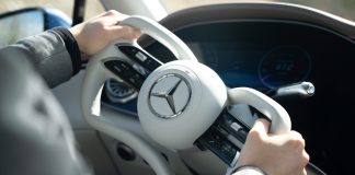 Με «steer-by-wire» η Mercedes EQS