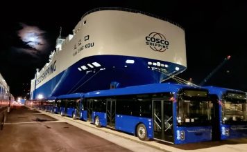 Άφιξη 155 ηλεκτρικών λεωφορείων στο λιμάνι του Πειραιά