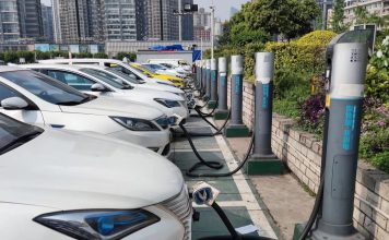 Κίνα: Κατάρρευση πωλήσεων EV και PHEV το 2026