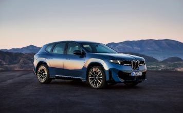 BMW iX3: «Παγκόσμιο Αυτοκίνητο της Χρονιάς» και… όχι μόνο