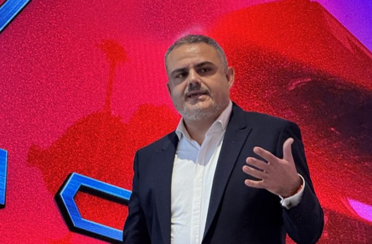 Χ. Σκιρδής: «Στην Ελλάδα του +56%, το βραβείο του Renault Group»