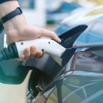 Έως και 300% υψηλότερες οι πραγματικές εκπομπές των PHEV