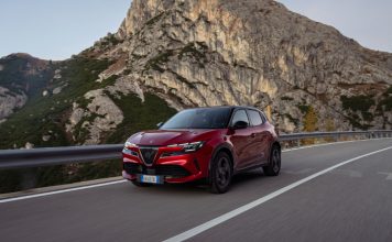 Με αναβαθμισμένη γκάμα η Alfa Romeo Junior Ibrida