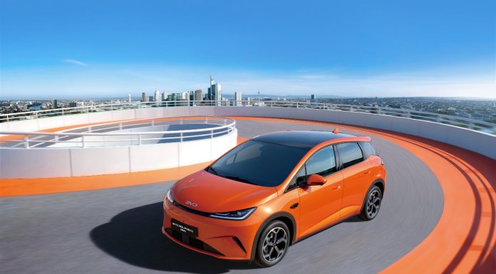 BYD Dolphin G DM-i: Νέο PHEV σουπερμίνι με 1.000 χλμ. αυτονομία