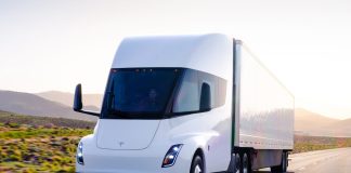 Πώς το Tesla Semi εξοικονομεί έως 400.000 δολάρια έναντι των Diesel