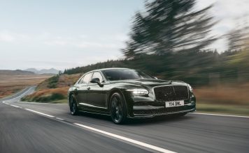 Νέα Bentley Flying Spur: Χειροποίητη πολυτέλεια με επιδόσεις supercar