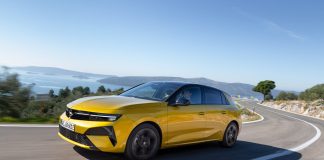 Στην Ελλάδα το ανανεωμένο Opel Astra – Δείτε τις τιμές του