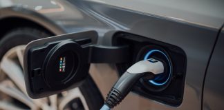 Παράταση στα κίνητρα για τα plug-in υβριδικά – Τι αλλάζει