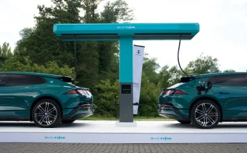 Η BYD επενδύει 2 δισ. ευρώ για 3.000 σταθμούς φόρτισης 1.500 kW στην Ευρώπη