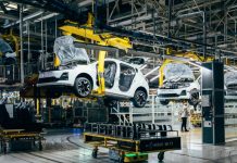 Η Renault βρήκε στο Μαρόκο τη συνταγή του φθηνού αυτοκινήτου