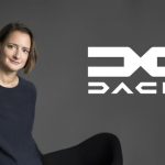 H CEO της Dacia θέλει ανάπτυξη, προσιτές τιμές και ηλεκτροκίνηση σε ισορροπία