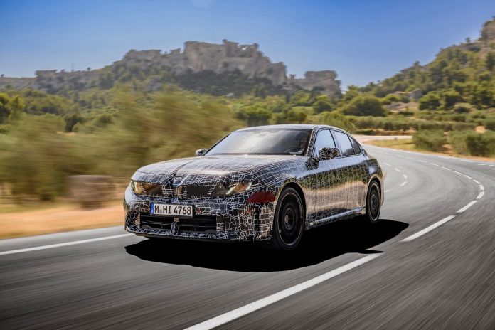 P90651525_lowRes_the-new-bmw-3-series