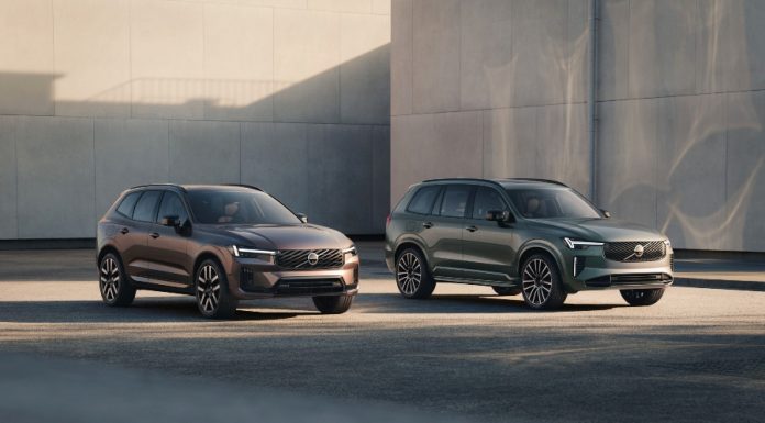 Μεγαλύτερη αυτονομία αποκτούν τα plug-in Volvo XC60 και XC90