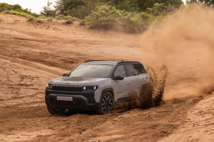 new-compass-4xe-sand-mud (2)